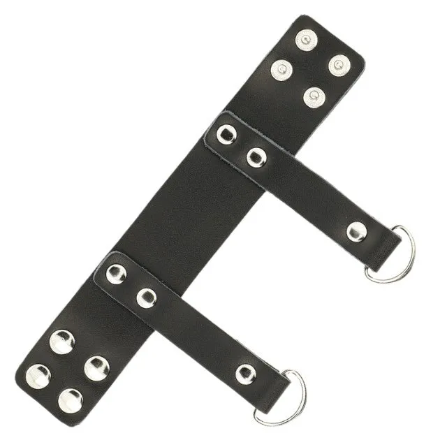 Inel pentru penis KINK. design din piele cu inele în formă de D. pentru jocuri erotice și BDSM. 18.5 x 3.3 cm. negru cu argintiu