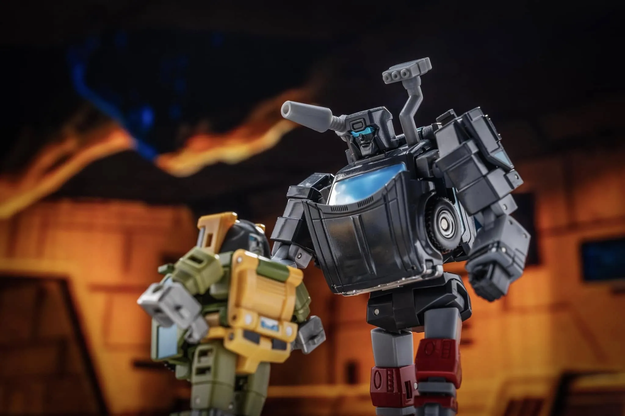 NewAge Toys - The Legendary Heroes - H64 Lincoln