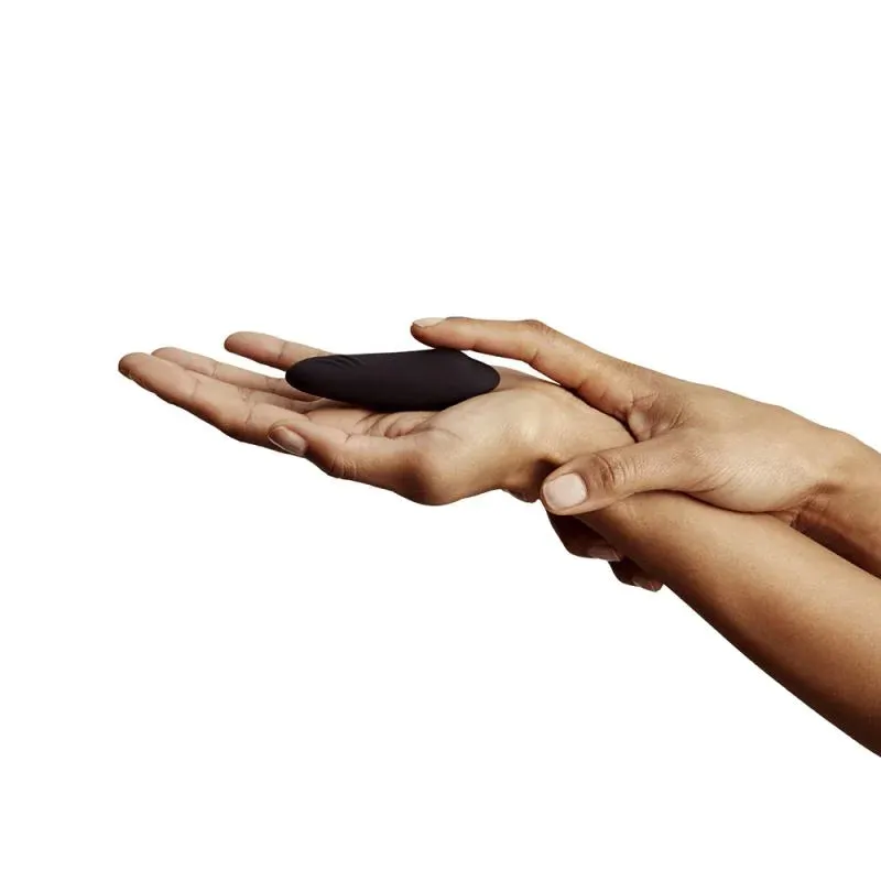 We-vibe Moxie Wearable Clitoral Vibrator App-Controlled